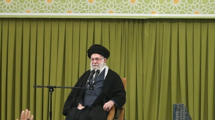   ڕەنگدانەوەی هۆشداری ئاشكرای ڕێبەری شۆڕش بە ئەمریكا لە مێدیا نێونەتەوەییەكاندا