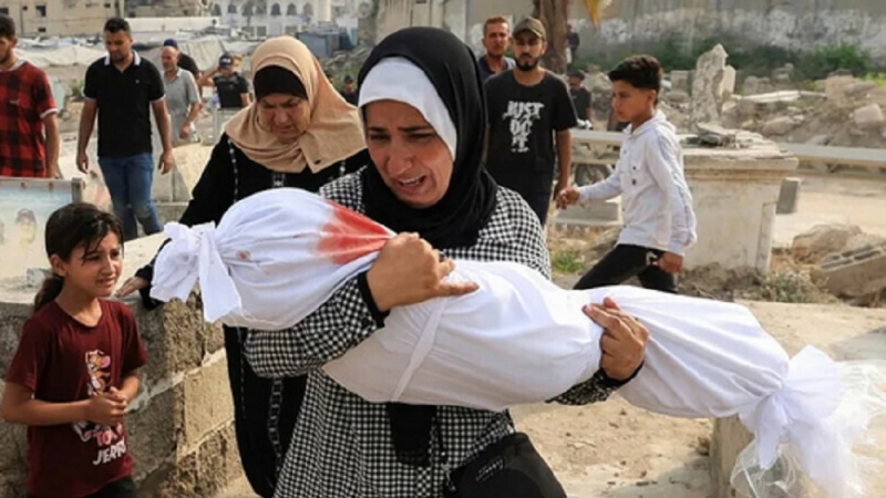 غزہ؛ پناہ گزین خیموں اور اسکول پر ڈرون حملے میں 2 فلسطینی شہید، متعدد زخمی