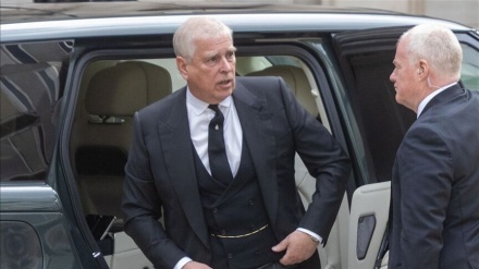 Tora Epstin û qeyrana baweriyê  li nav şareza û êlîtên Ewropayê  