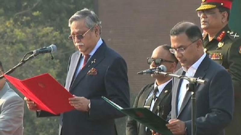 بنگلا دیش کے نو منتخب وزیراعظم نے حلف اٹھالیا۔