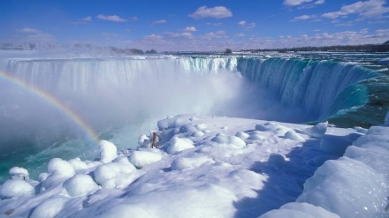 نیاگارا فالز - قدرت کا منجمد شاہکار