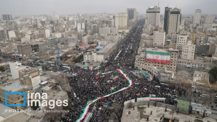 ایران میں انقلابِ اسلامی کی 47ویں سالگرہ، عوام کی تاریخی شرکت اور تجدیدِ عہد
