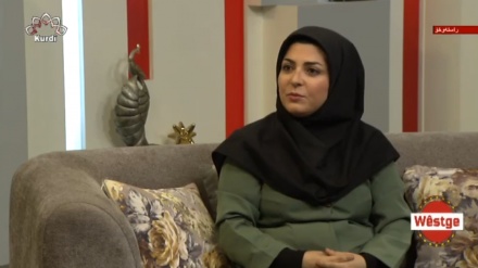 بۆ کێشەکانمان سەردانی دەرونناس بکەین یان یارمەتیدەری کۆمەڵایەتیی؟