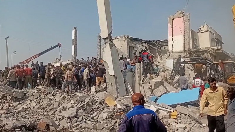 ایران، اسکول پر صیہونی امریکی جارحیت ميں شہداء کی تعداد 53+ویڈیو