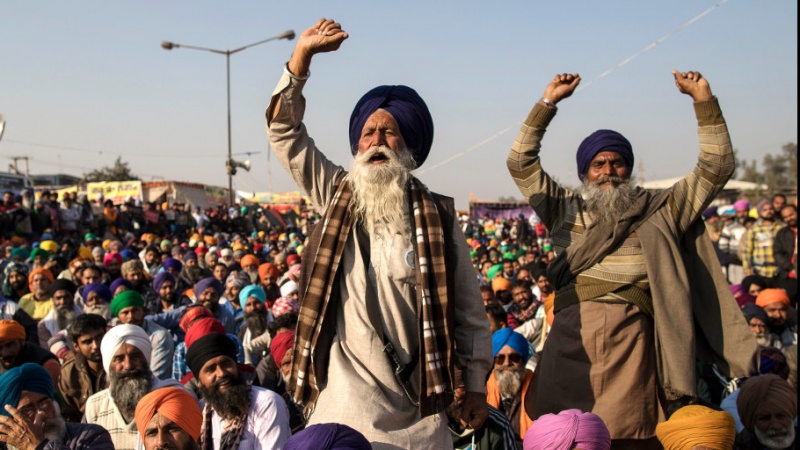 ہندوستان کی درجنوں مزدور اور زرعی تنظیموں کا احتجاج