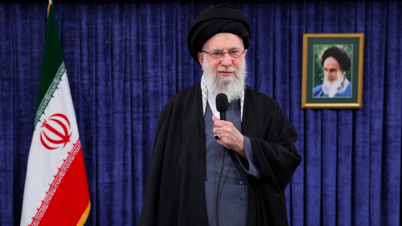 ڕێبەری شۆڕش:٢٢ی ڕێبەندان، شکۆی گەلی ئێران دووهێندە دەکاو دوژمنانیش بێ هیوا