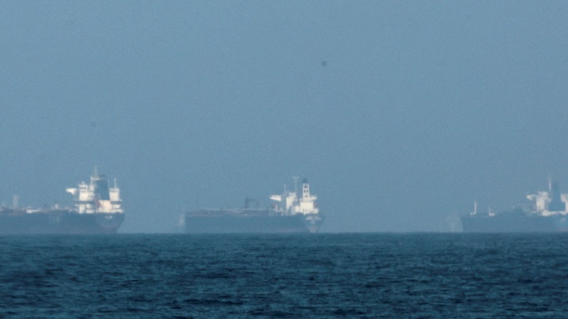 Arhivska fotografija prikazuje tanker u Hormuškom moreuzu, uz obalu Irana. (Foto: Reuters)