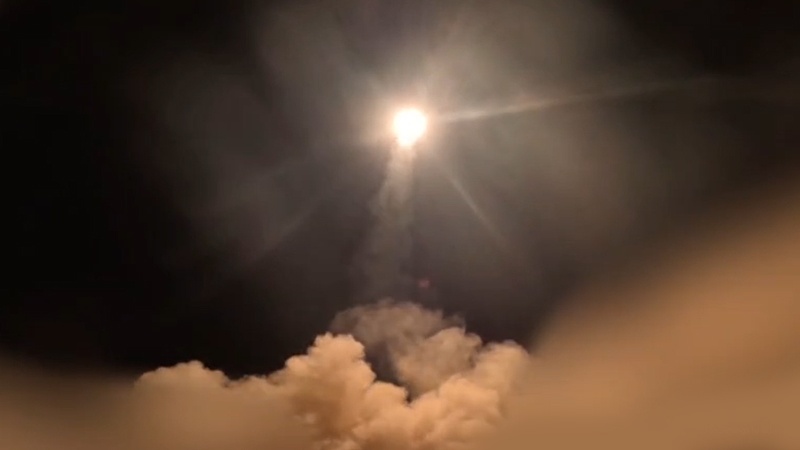 دو سو سے زائد ہلاکتیں اور زخمی، صحافیوں پر سنسر شپ کے لیے دباؤ۔