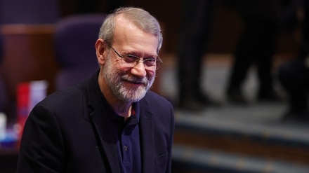 پوتین: لاریجانی سانحہ ایران اور علاقے کے لئے بہت بڑا نقصان 