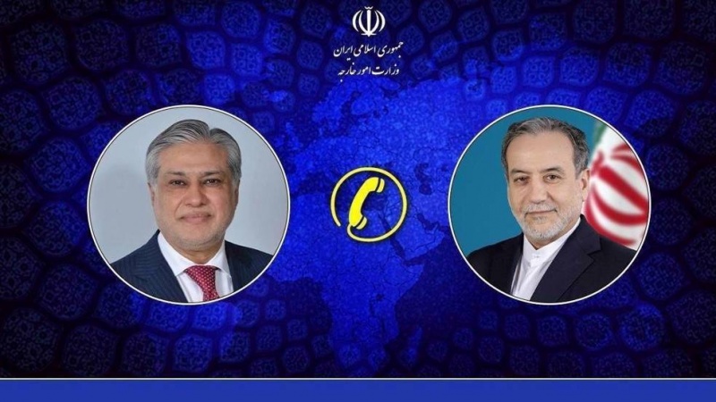 Iranski ministar Abas Arakći i pakistanski ministar Muhammad Ishaq Dar
