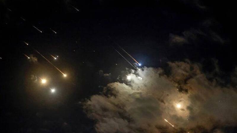 Novi val iranskih raketnih napada doveo do obustave rada izraelske vlade