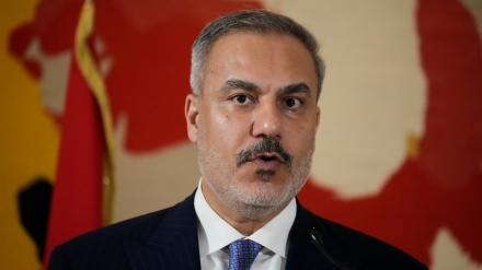 ایران و ترکی کے وزرائے خارجہ کی گفتگو 