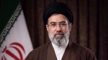 Ajatolah Hamenei pohvalio jasan stav iračkih vrhovnih klerika i naroda o ratu protiv Irana