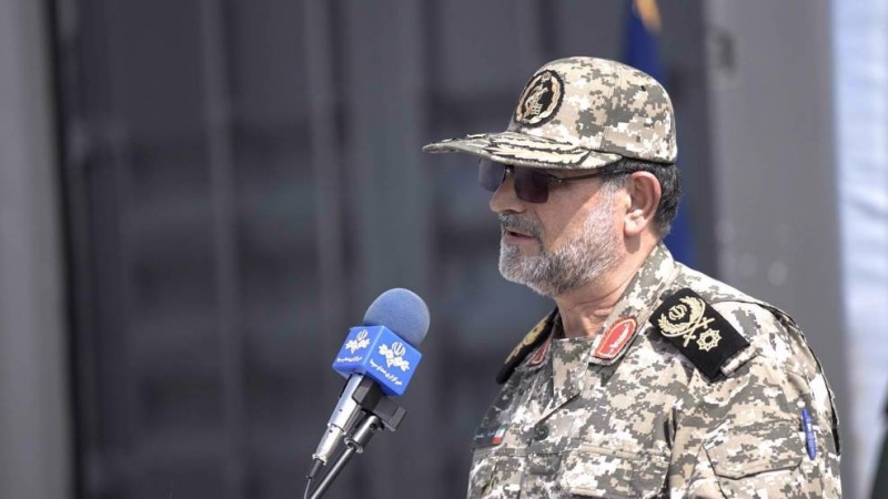 Komandant mornarice, kontraadmiral Alireza Tangsiri