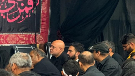 امریکہ میں یومِ عاشور: نیویارک کے میئر ظہران ممدانی کی مجلس عزا میں شرکت