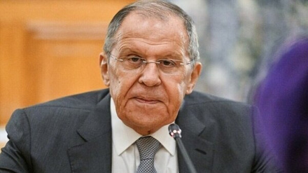Tekeziya Lavrov ser rawestana Rûsiyayê li himberî Zext û bacxwaziya Rojava