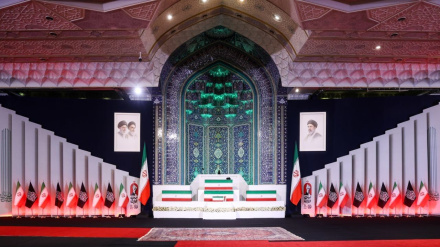  ایران اسلامي انقلاب د شهید رهبر د وروستۍ خدای پامانۍ
