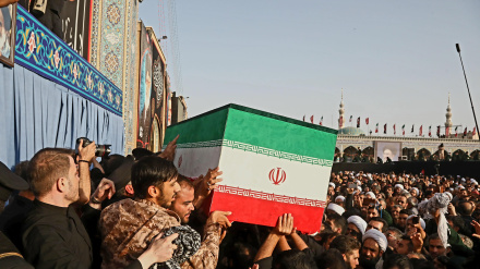 آیین رسمی استقبال از پیکر مطهر رهبر شهید انقلاب اسلامی در نجف