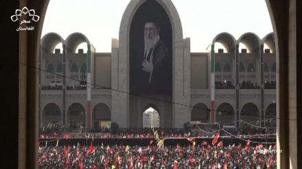 دومین روز وداع میلیونی با قائد شهید امت 