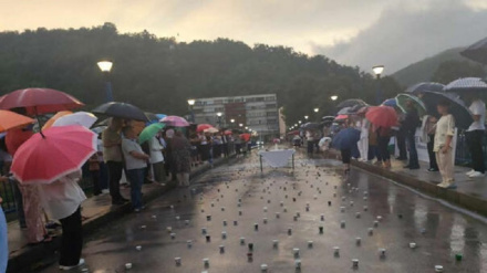 U Goraždu i Ustikolini održan performans 'Nema te na kahvi'
