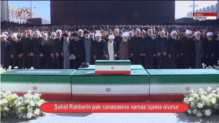 Şəhid Rəhbərə və ailəsinə cənazə namazı qınındı