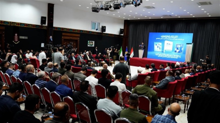 پەردەلادران لە کتێبی 