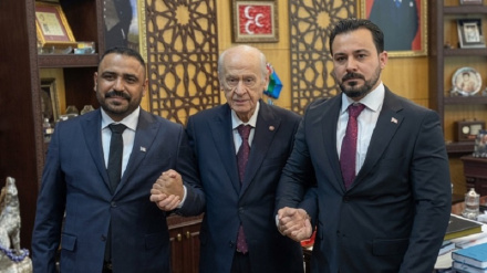 Kêmkirina desthilatên du fermandeyên berê yên komên çekdar ên Sûriyê; Ebû Emşe û Sêyf Polat hatin wêdedayîn