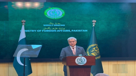  پاکستان نے آبنائے ہرمز کے بارے میں عمان مذاکرات کی حمایت کا کیا اعلان