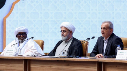 وحدت اسلامی کانفرنس: اسلامی ملکوں کے اتحاد کے لئے صدر مملکت ڈاکٹر پزشکیان کی تین تجاویز