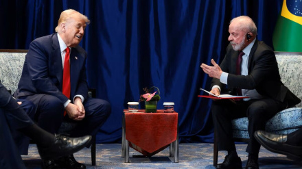 Gurrbûna nakokiya di navbera Lola û Trump