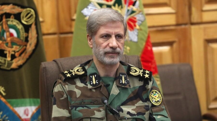 دشمنوں کو معلوم ہونا چاہئے کہ ان کی ہر جارحیت کا مستحکم جواب دیا جائے گا: جنرل حاتمی