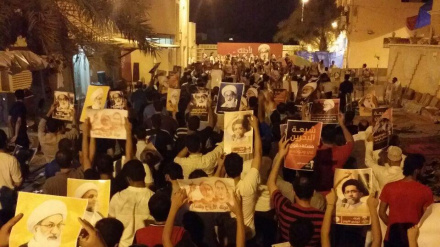 خۆپیشاندانی خەڵکی بەحرەین بۆ ناڕەزایەتی دەربڕین بەرامبەر بە دادگەییکرانی زانایانی ئایینی شیعە
