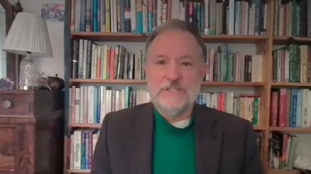 مامۆستای زانکۆیەکی ئەمریکا: هێرشەکانی ئێران دژی ئێران، لەڕووی بێهیواییە