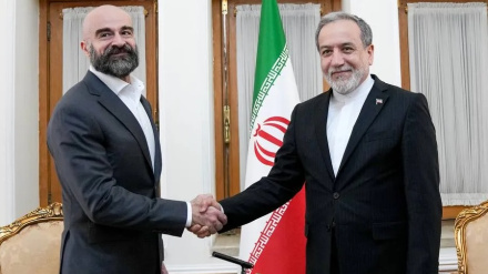 سەفەری بافڵ تاڵەبانی بۆ ئێران