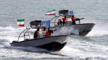 Visoki komandant IRGC-a: Iran će u slučaju novog rata gađati američke brodove širom Indijskog okeana