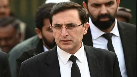 پاکستان: مریم نواز کا صوبوں سے متعلق بیان قابلِ مذمت ہے، الفاظ واپس لینے کا مطالبہ: بیرسٹر گوہر