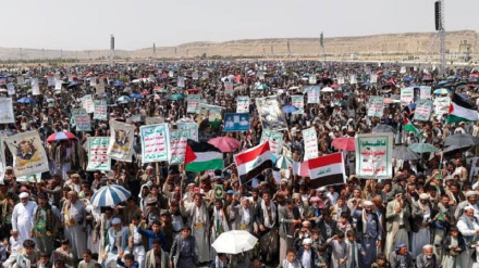  Gelê Yemenê ji bo piştevaniya hêzên çekdar ên wî welatî meşeke berfireh li dar xistin