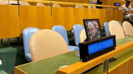 Bəqayi netanyahunun çıxışı zamanı İran nümayəndə heyətinin oturacağına general Süleymaninin şəklinin qoyulmasına münasibət bildirib.
