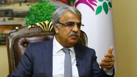 میدحەت سەنجەر: پرۆسەی ئاشتی زیاتر لە هەر شتێک پێویستی بە متمانەیە