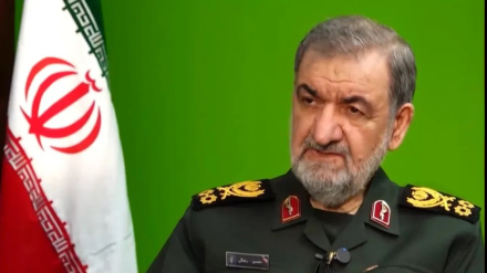 سەرلەشکەر ڕەزایی: ئەمریکا لە شەڕی سەربازی و ئابووریدا شکستی هێناوە