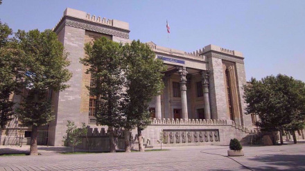 Iran pozvao britanskog ambasadora zbog neosnovanog povezivanja Teherana s navodnim pokušajem sabotaže zračne baze